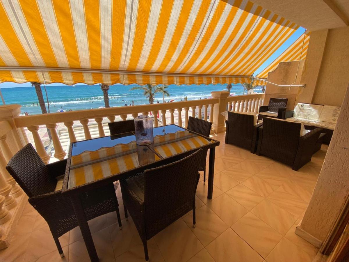Apartamento Frente Al Mar En El Campello Kültér fotó