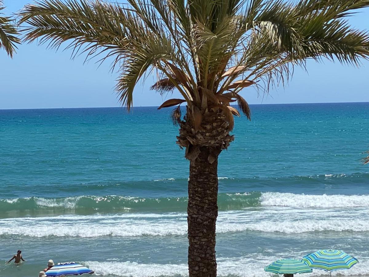 Apartamento Frente Al Mar En El Campello Kültér fotó