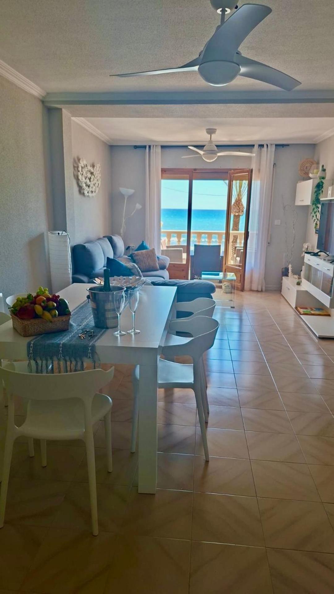 Apartamento Frente Al Mar En El Campello Kültér fotó